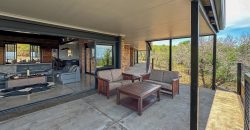 PRM149- Luxurious 4-Bedroom Hilltop Lodge with Gym