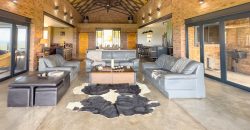 PRM149- Luxurious 4-Bedroom Hilltop Lodge with Gym