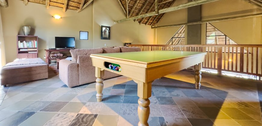 PRM155-  Thutlwa Lodge