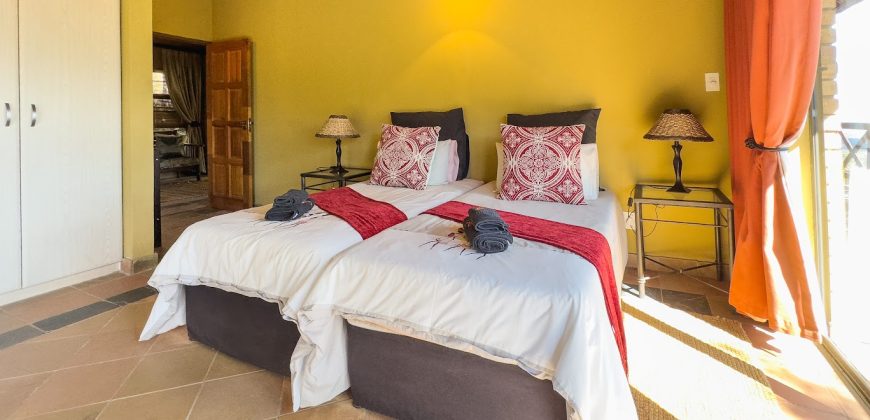 PRM155-  Thutlwa Lodge
